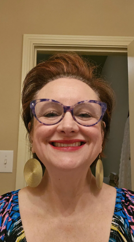 Claudia S.